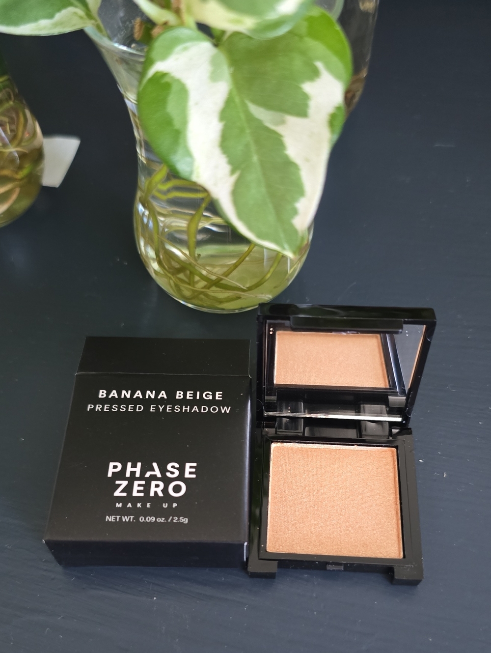 6/8 phase zero banana beige color eyeshadow, 0.09oz